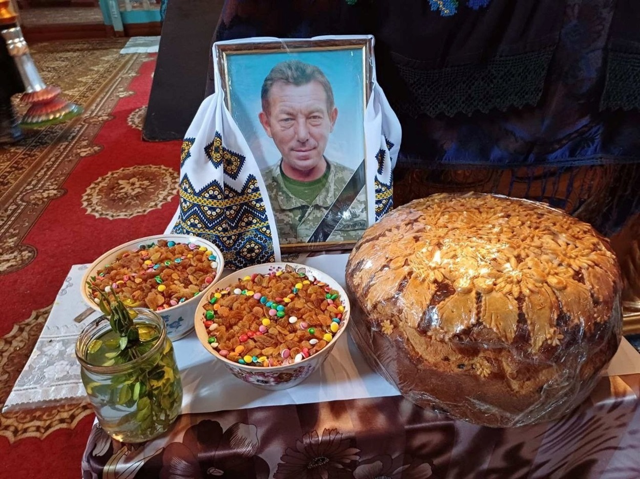 Прощання з Олександром Гнатишиним