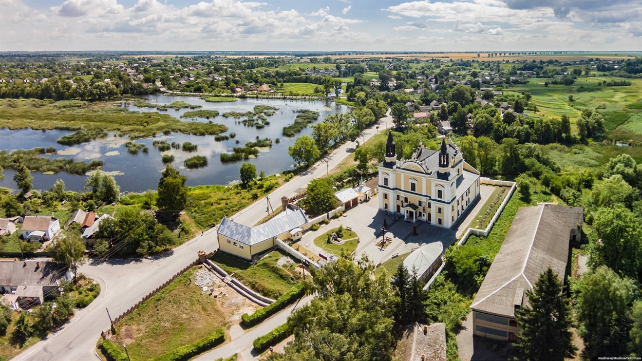 Костел св. Анни