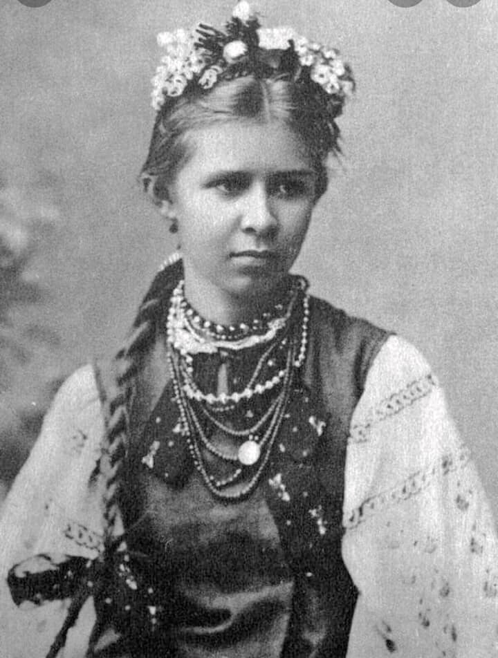 Потрет Лесі Українки